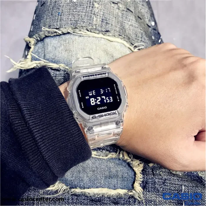 ساعت مچی مردانه کاسیو جی شاک اصل مدل DW-5600SKE-7