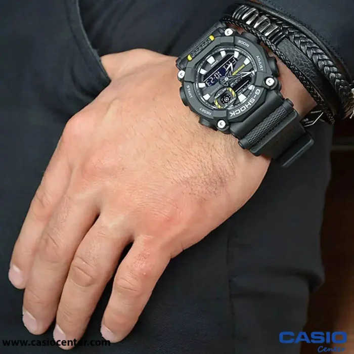 ساعت مچی مردانه کاسیو جی شاک اصل مدل GA-900-1A