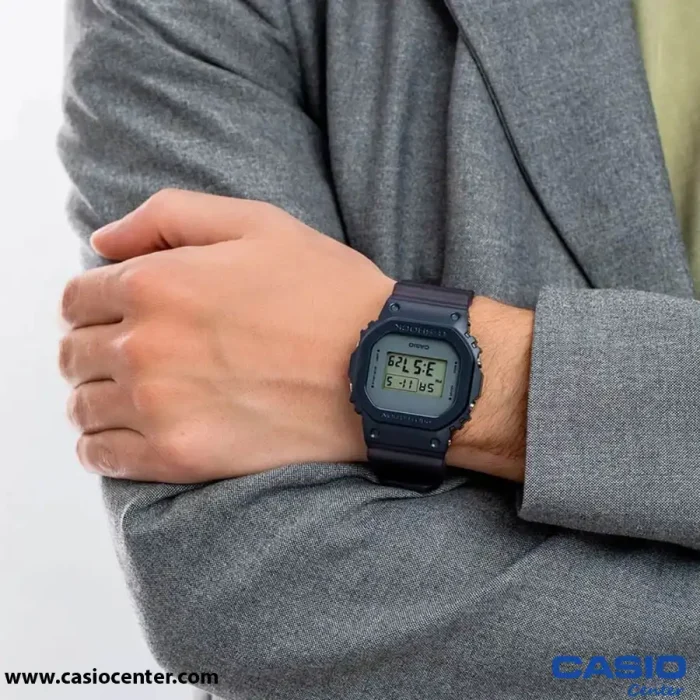 ساعت مچی مردانه کاسیو جی شاک اصل مدل GM-5600MF-2DR