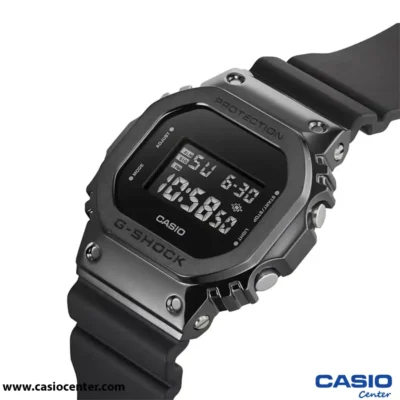 ساعت مچی مردانه کاسیو جی شاک اصل مدل GM-5600UB-1DR